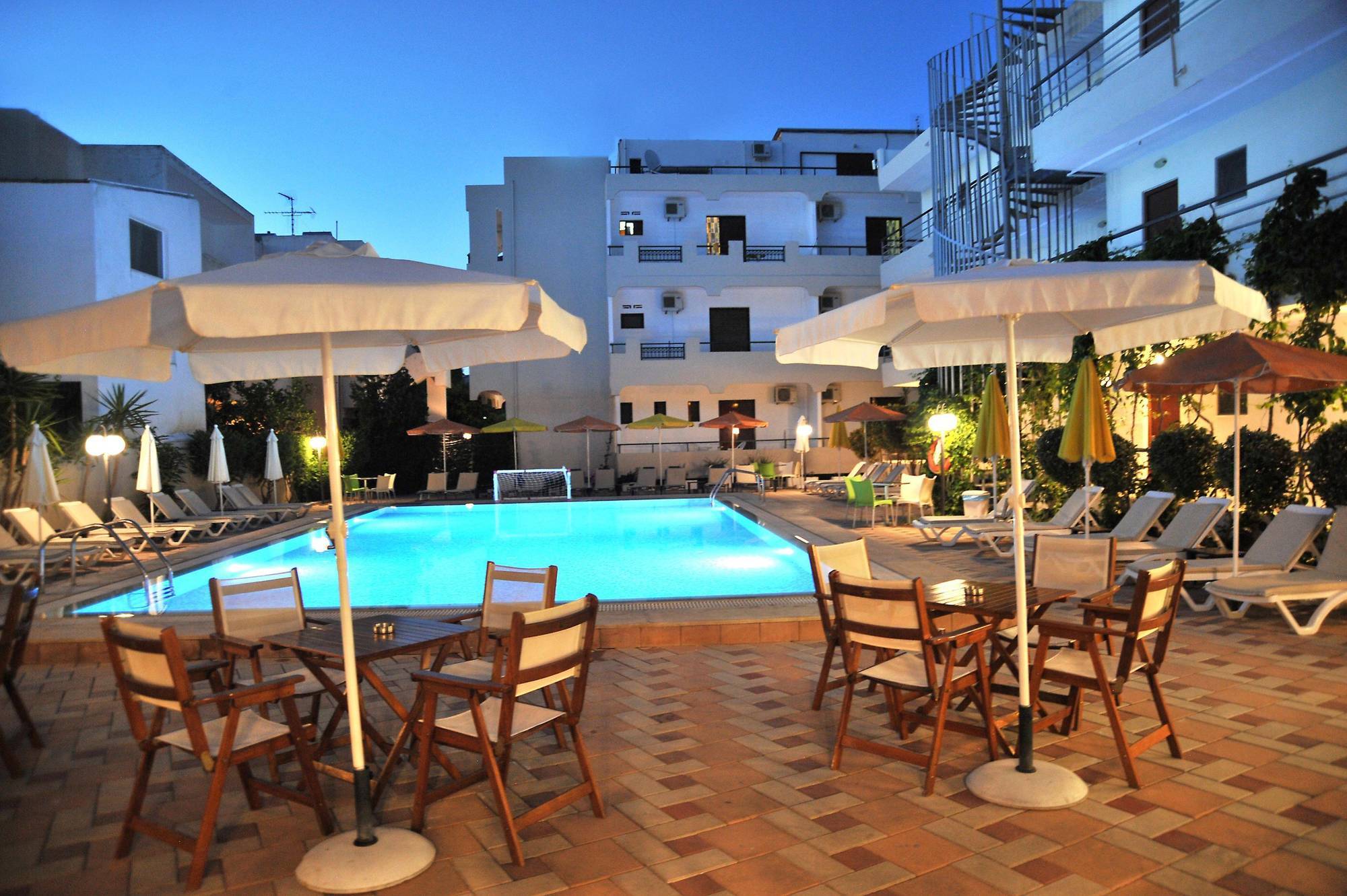 Santa Marina Hotel Apartments Cidade de Kos Exterior foto